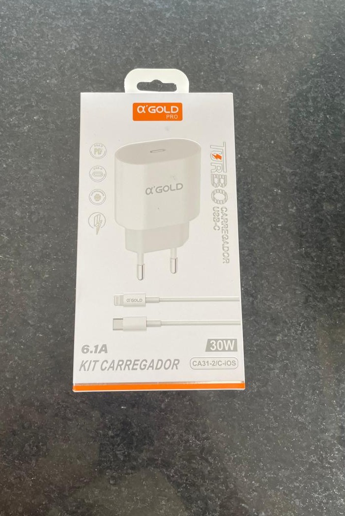 CARREGADOR COMPLETO TURBO 30W 6,1A TIPO C / IOS GOLD CA31-2